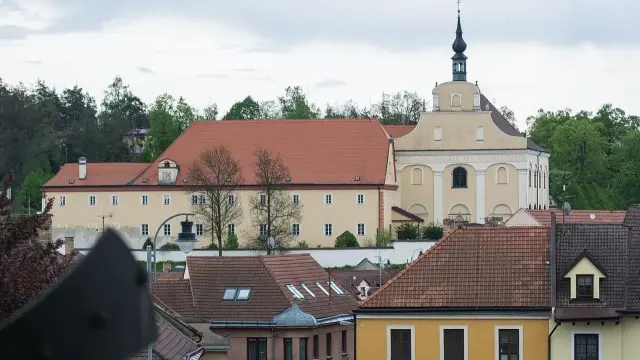 Kostel sv. Antonína Paduánského – Kostel / sakrální stavba, Dačice